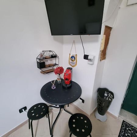 Donnaluisa Lägenhet Neapel Exteriör bild